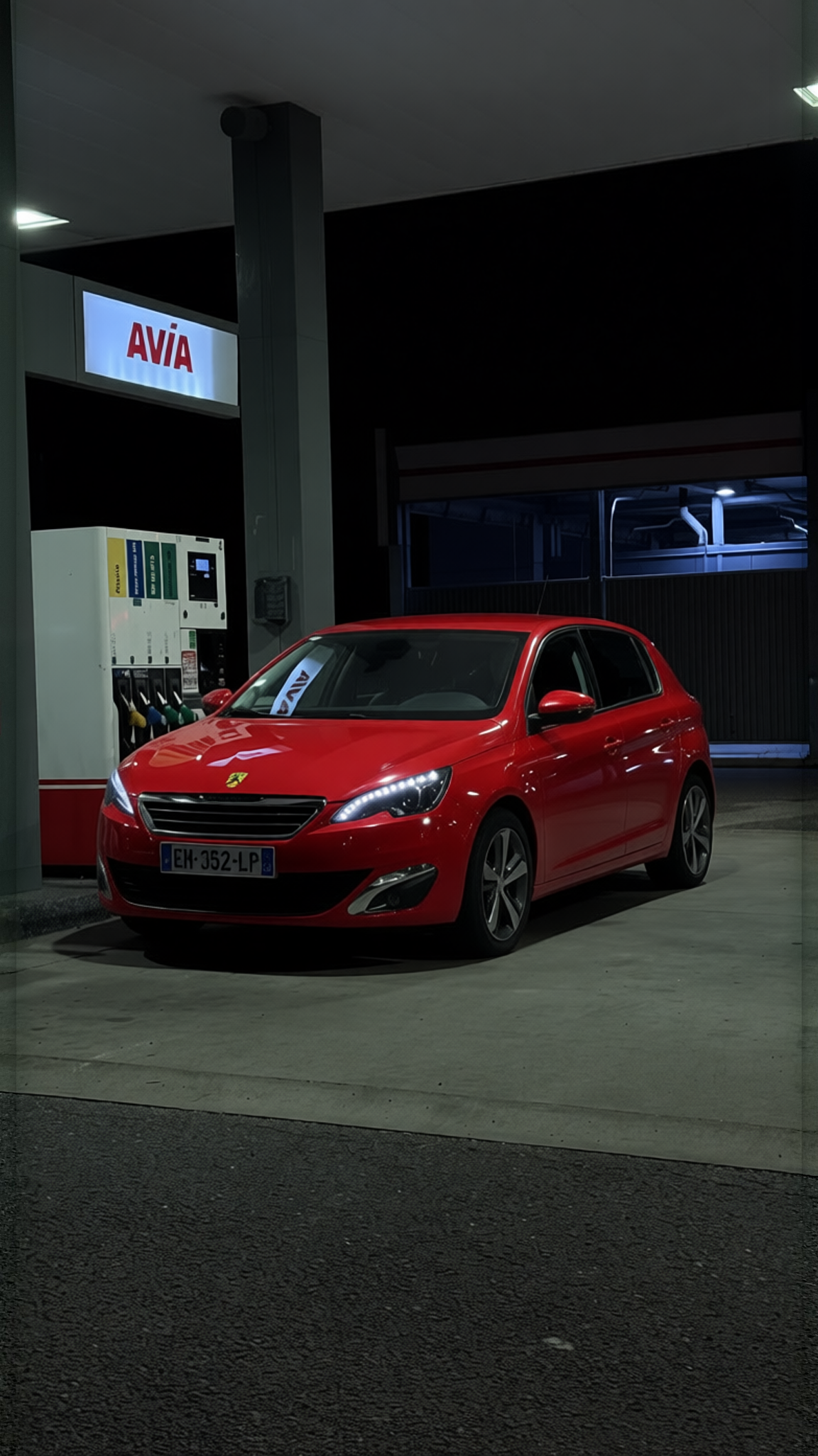 Peugeot 308 rendered in Ferrari Red gloss paint